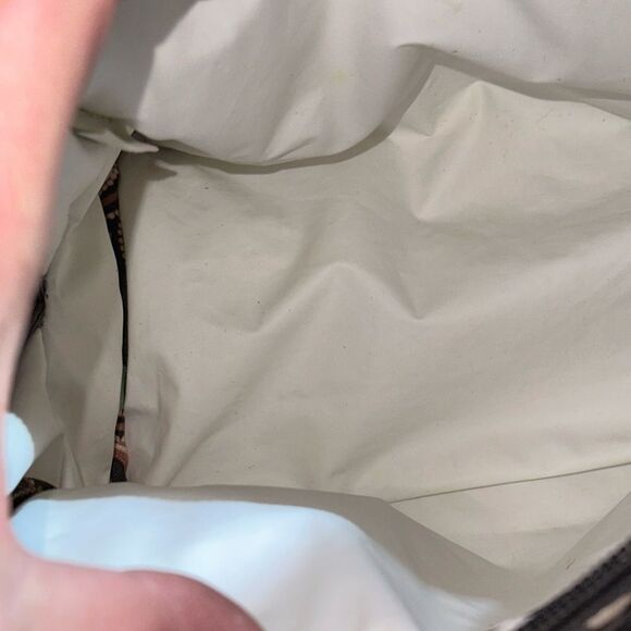 Vera Bradley Lighten Up Lunch Cooler Bag - Picture 5 of 5